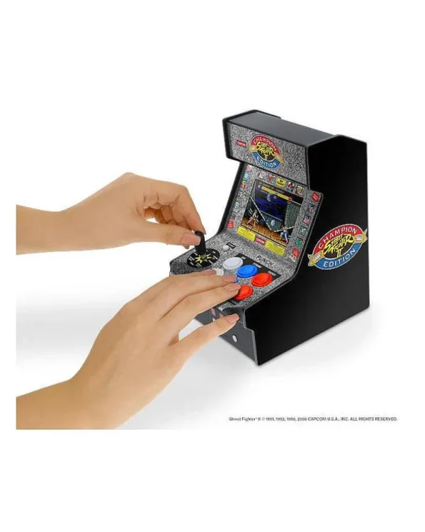 Micro Player My Arcade Street Fighter-KUBBICK Fashion