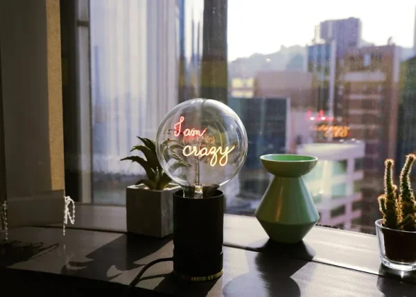 Socle Pour Ampoule Message Noir - H 10 Cm-ELEMENTS LIGHTING Best Sale